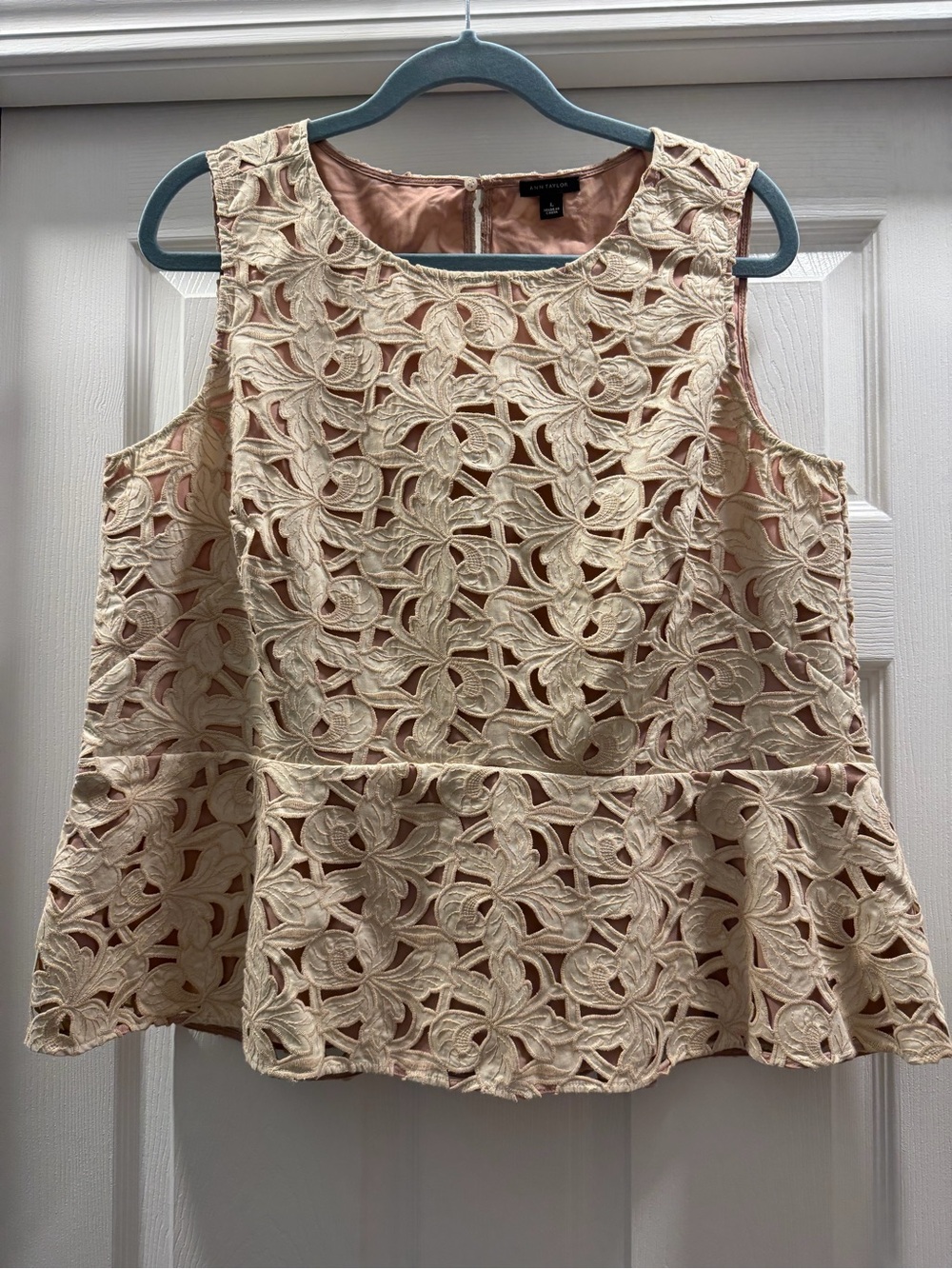 Ann Taylor Cream Lace Peplum Camisole with Blush Lining - L